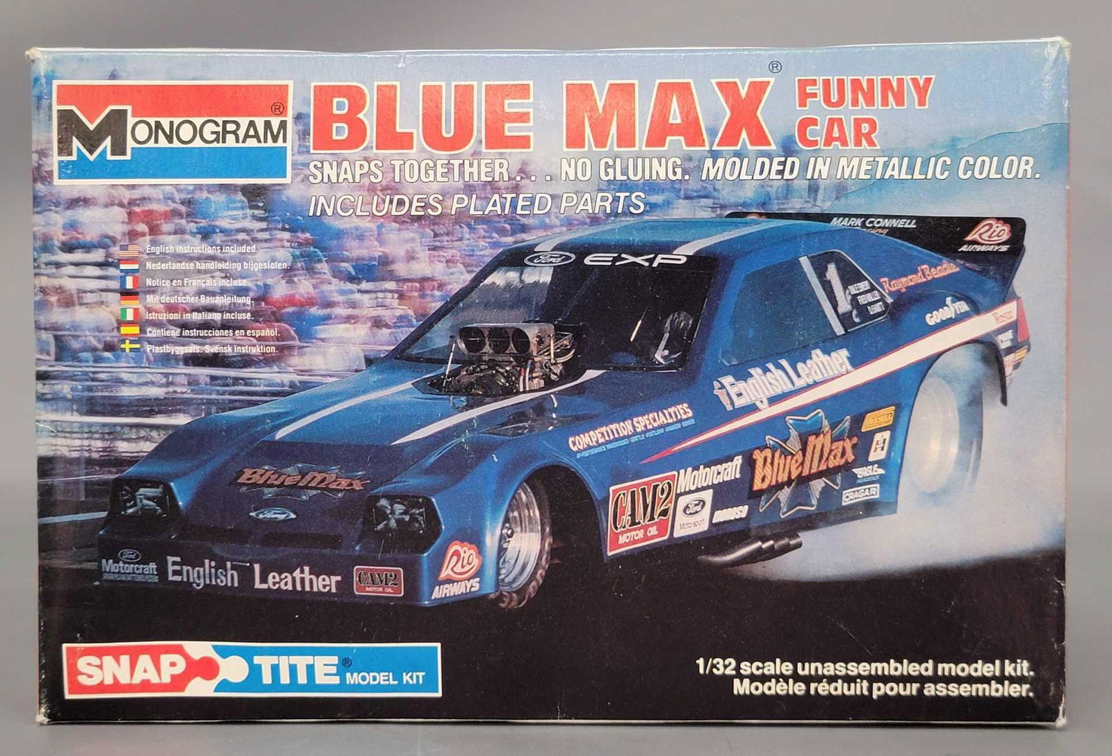 Unbuilt Monogram Blue Max Funny Car Snap-Tite 1/32 (1 of 4)