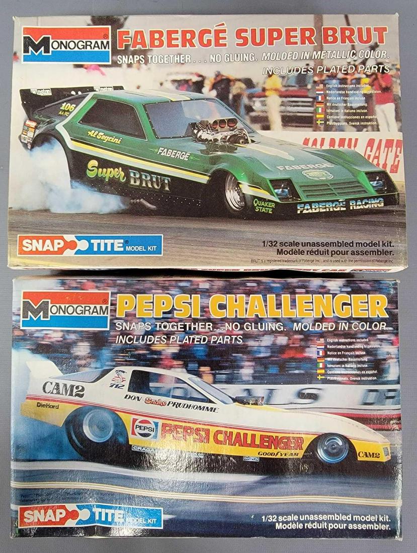 Two unbuilt Monogram Funny Cars Snap-Tite 1/32 scale (1 of 5)