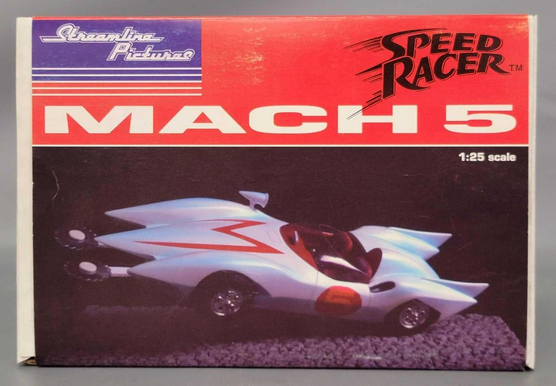 Unbuilt Streamline Pictures Mach 5 Speed Racer 1/25 (1 of 8)