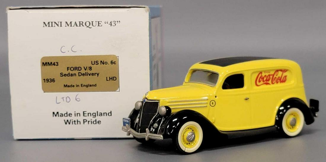 Mini Marque "43" 1936 Ford V/8 Sedan Delivery 1/43 (1 of 8)