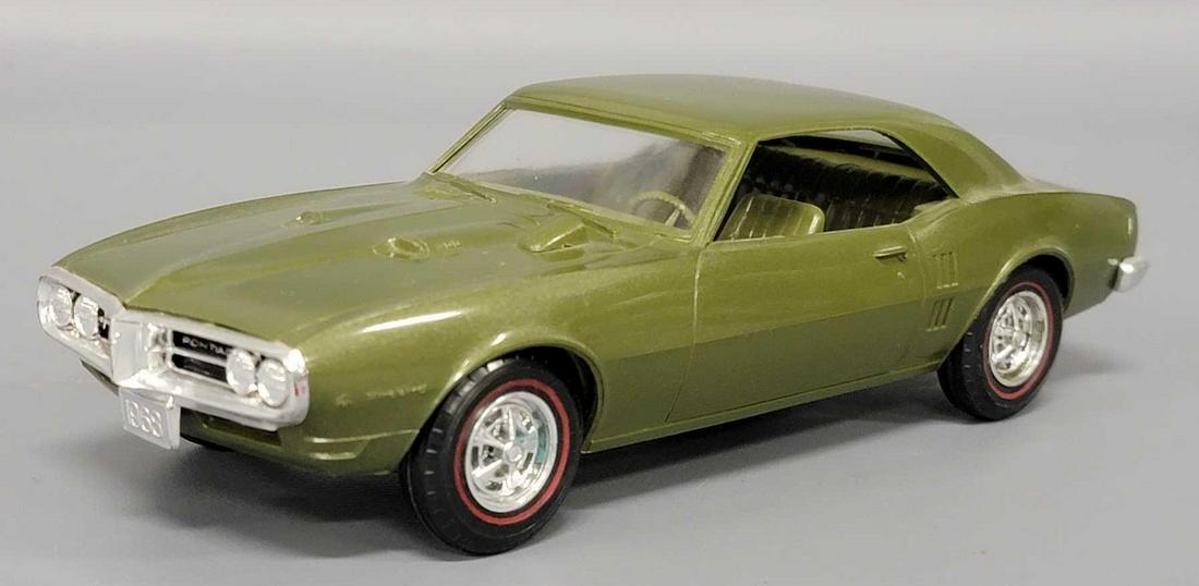 1968 Pontiac Firebird promo car in Dark Green (1 of 7)
