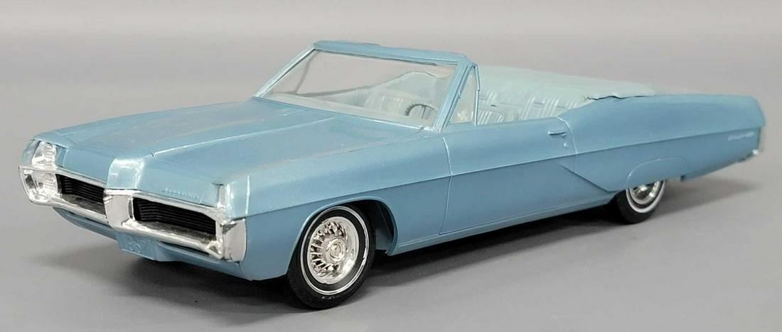 1967 Pontiac Bonneville Convertible promo car in Blue (1 of 7)