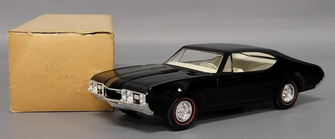 1968 Oldsmobile 442 in Ebony Black with original box (1 of 7)