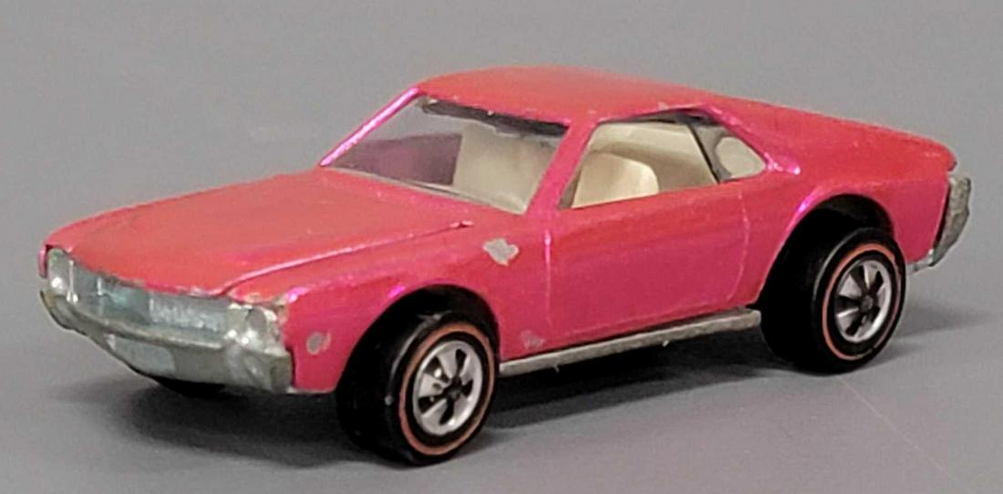 Hot Wheels Redline Hot Pink AMX (1 of 8)