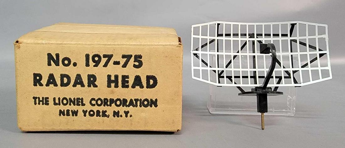 Postwar Lionel O gauge 197-75 radar head in original: Postwar Lionel O gauge 197-75 radar head in original box separate sale, C9-10.