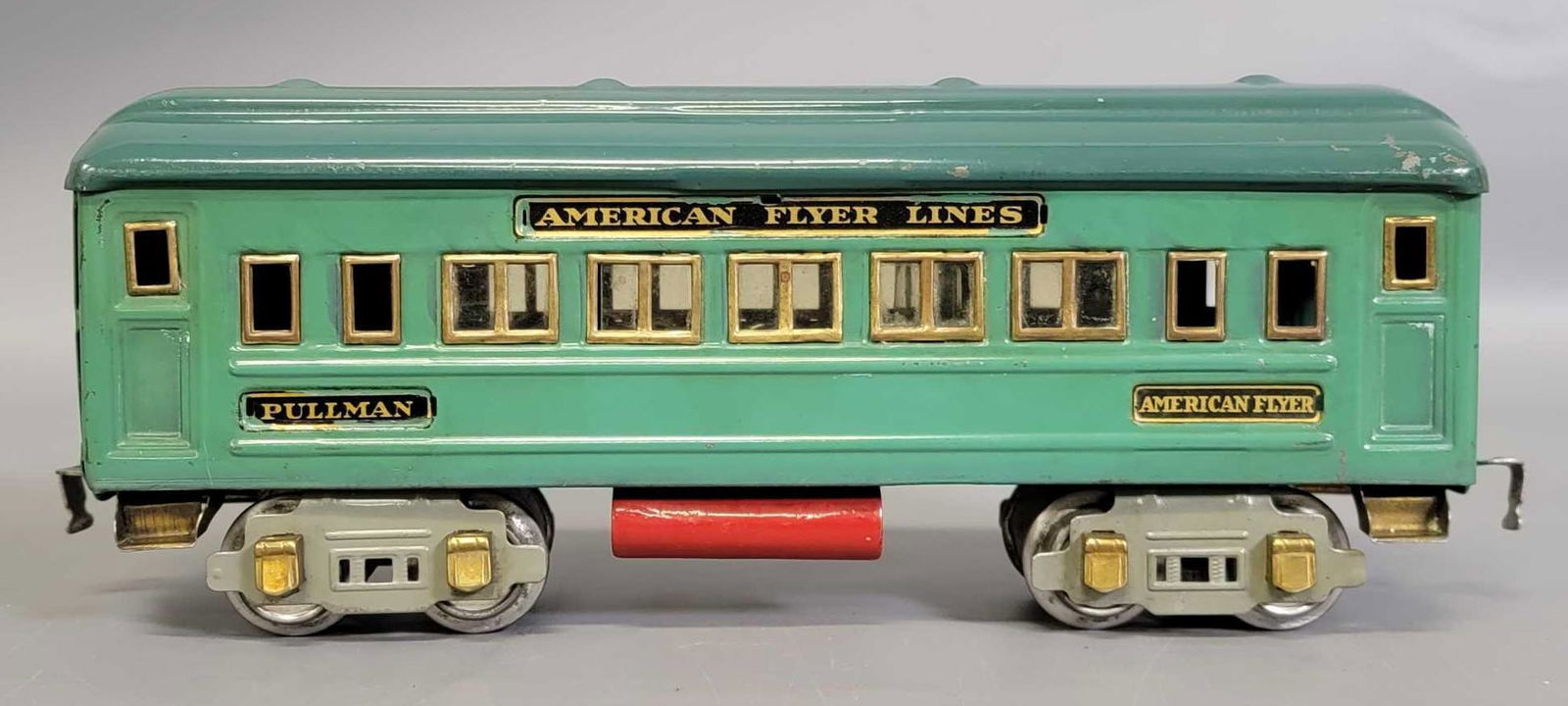 Prewar American Flyer Narrow Gauge 3281 Pullman Coach: Prewar American Flyer Narrow Gauge 3281 Pullman coach, C6.