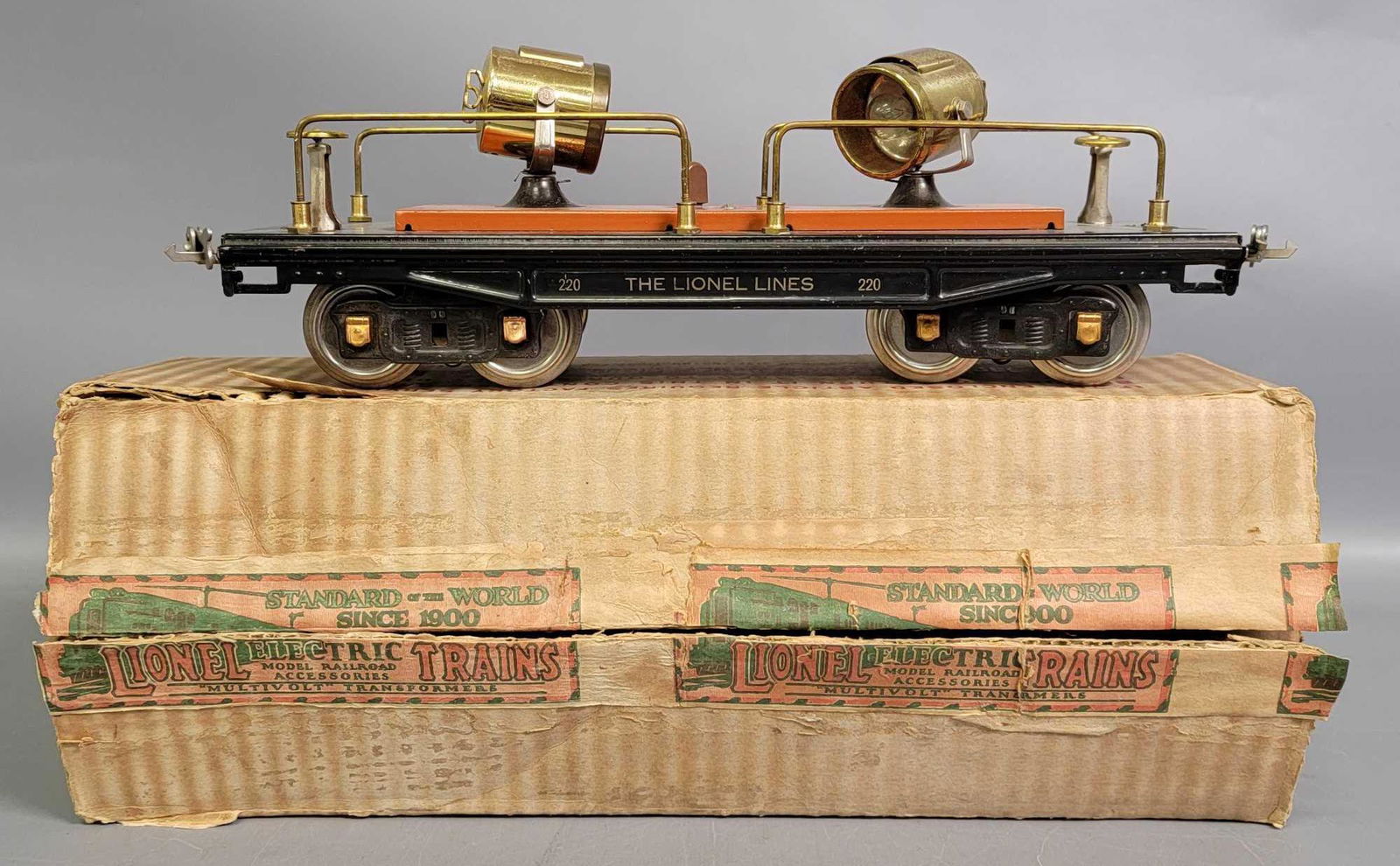 Lionel prewar standard gauge 220 terra cotta brass (1 of 6)