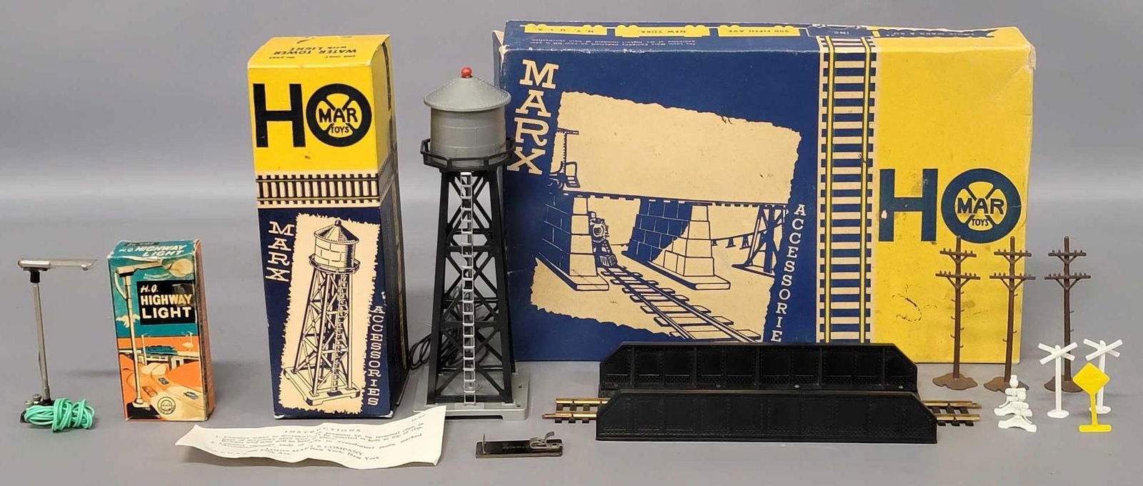 Group of three Marx accessories plus extras (1 of 7)