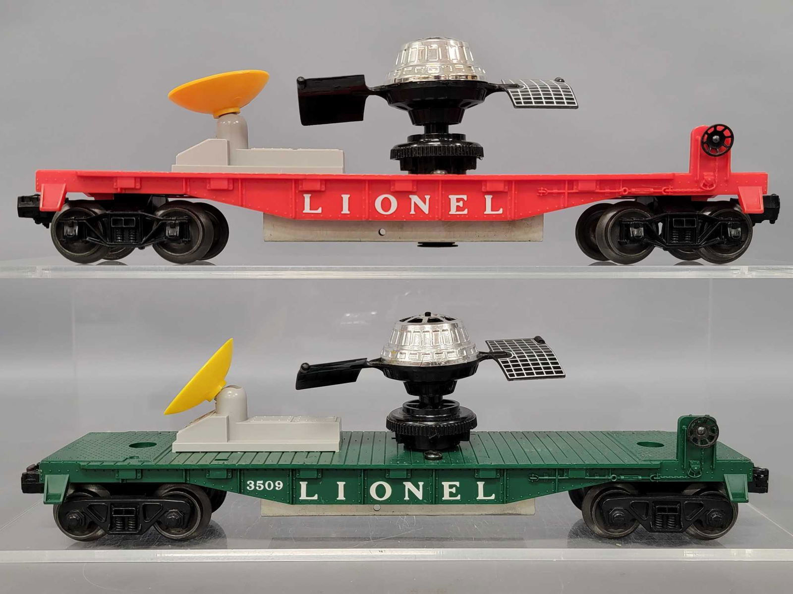 Lionel postwar O 3509 3510 operating satellite (1 of 6)