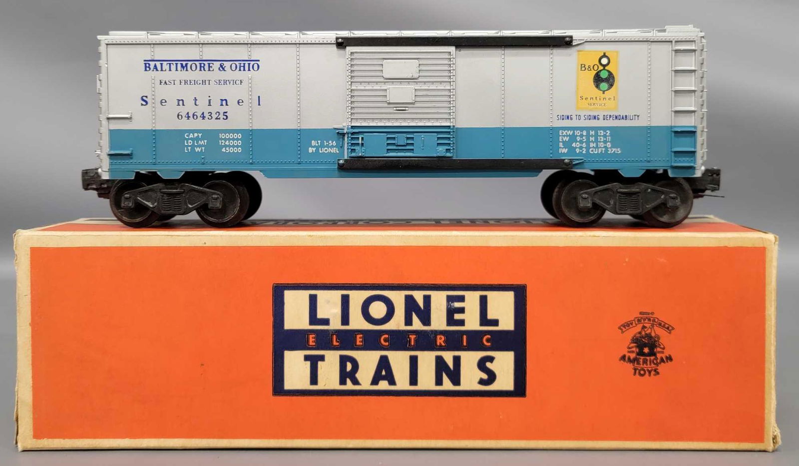 Unrun Lionel postwar O 6464-325 B&O Sentinel box car in (1 of 6)
