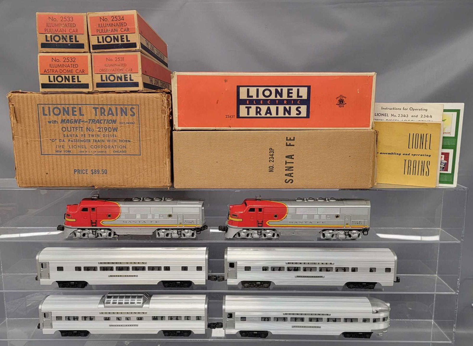 Boxed Lionel postwar O 2190W diesel passenger set with (1 of 12)