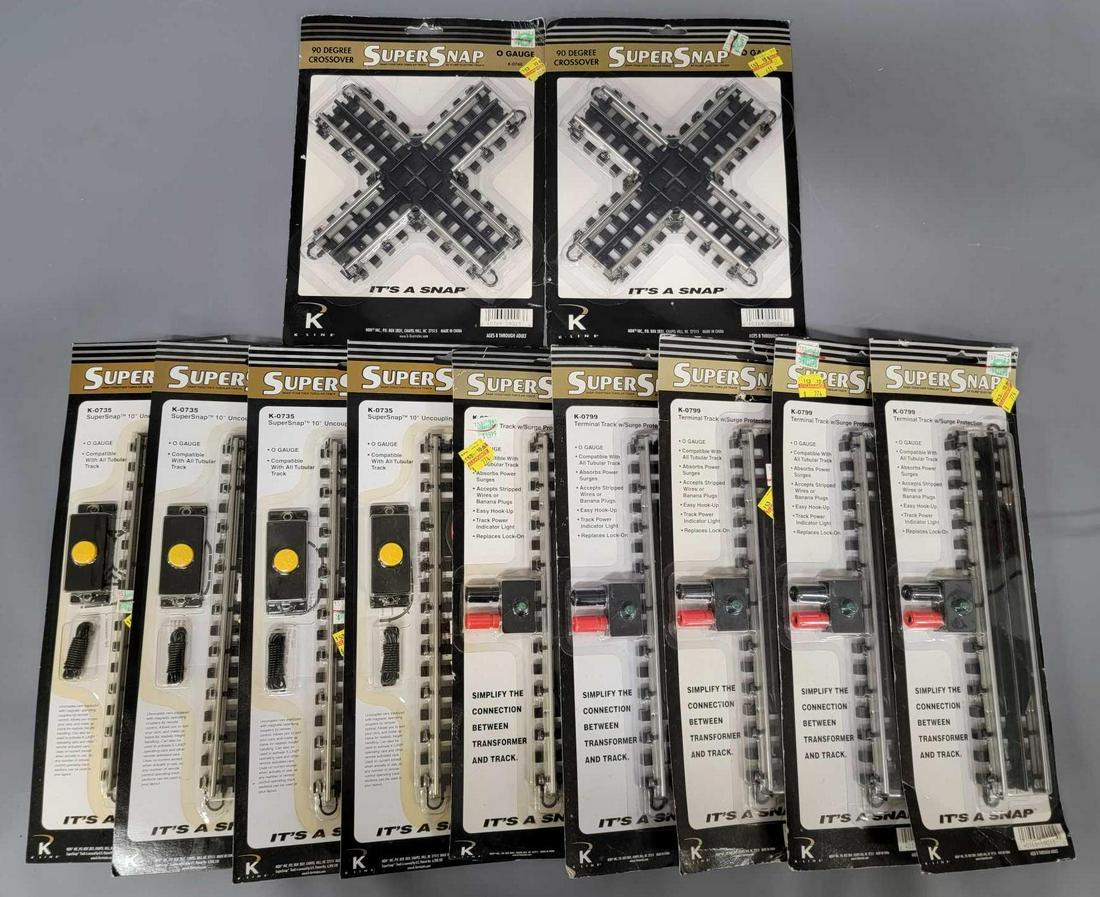 Group of K-Line O gauge super snap uncoupling sections (1 of 4)