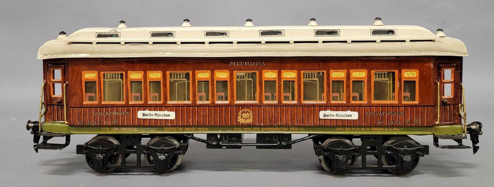 Marklin gauge I Berlin Munchen passenger coach (1 of 8)