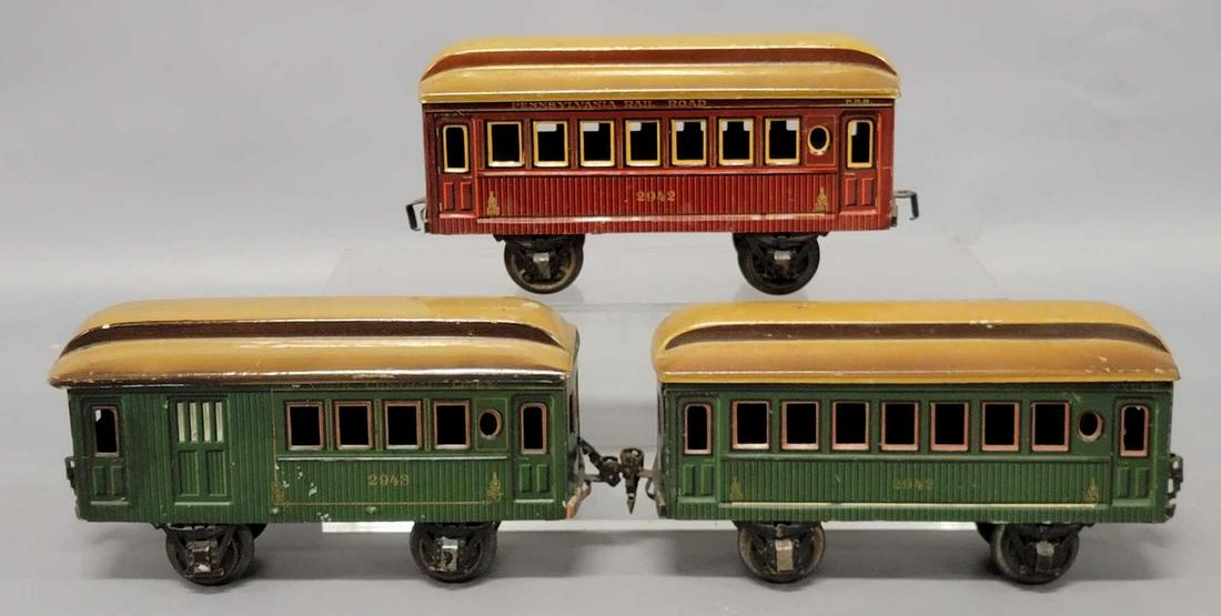 Three Marklin gauge I American market passenger cars (1 of 6)