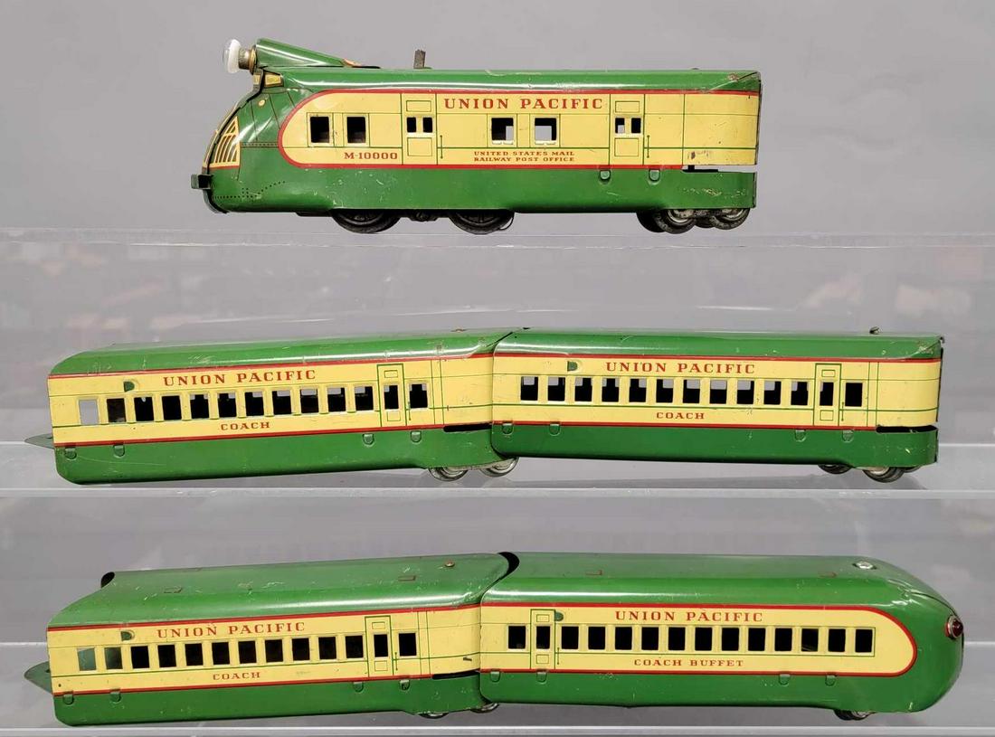 Nice Marx green Union Pacific M-10000 articulated train: Nice Marx green Union Pacific M-10000 articulated train set to include powered unit, three coach and one coach buffet observation cars, C6-7.