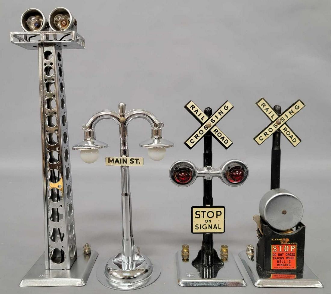 Group of four Marx O gauge chrome accessories (1 of 6)