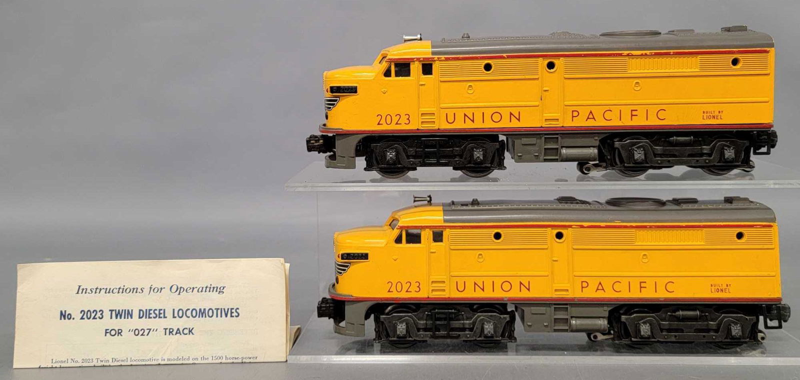 Lionel postwar O 2023 Union Pacific Alco FA AA set (1 of 8)