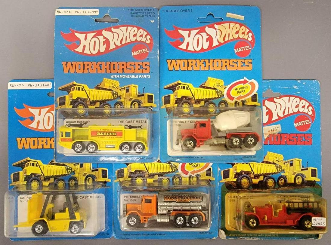 Group of five Hot Wheels Blackwalls on Workhorses cards (1 of 5)