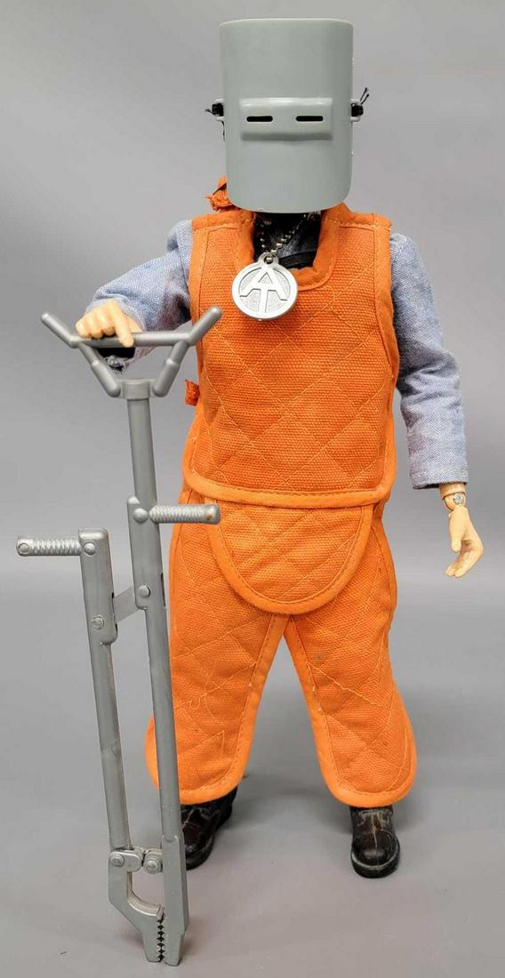Vintage Hasbro GI Joe Sea Adventure Demolition expert: Vintage Hasbro GI Joe Sea Adventure Demolition expert, head is very nice with red flocked hair, raised patent number on rear, body is excellent with no cracks, uniform is Hong Kong and very nice, thou