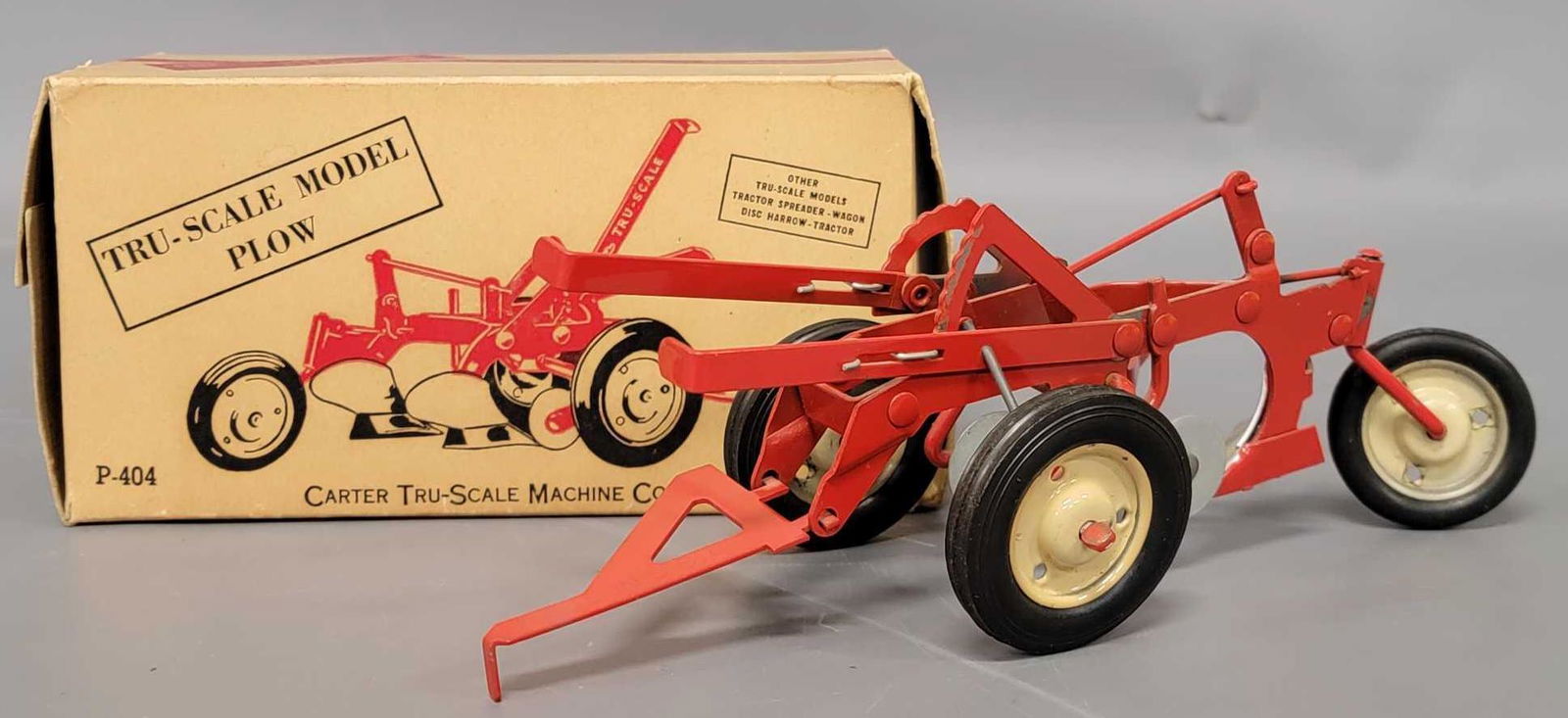 Mint Tru Scale P-404 2-bottom plow in OB (1 of 7)