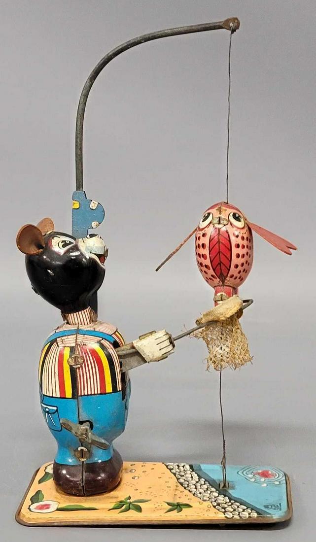 TPS Japan tin lithograph windup fishing bear (1 of 6)