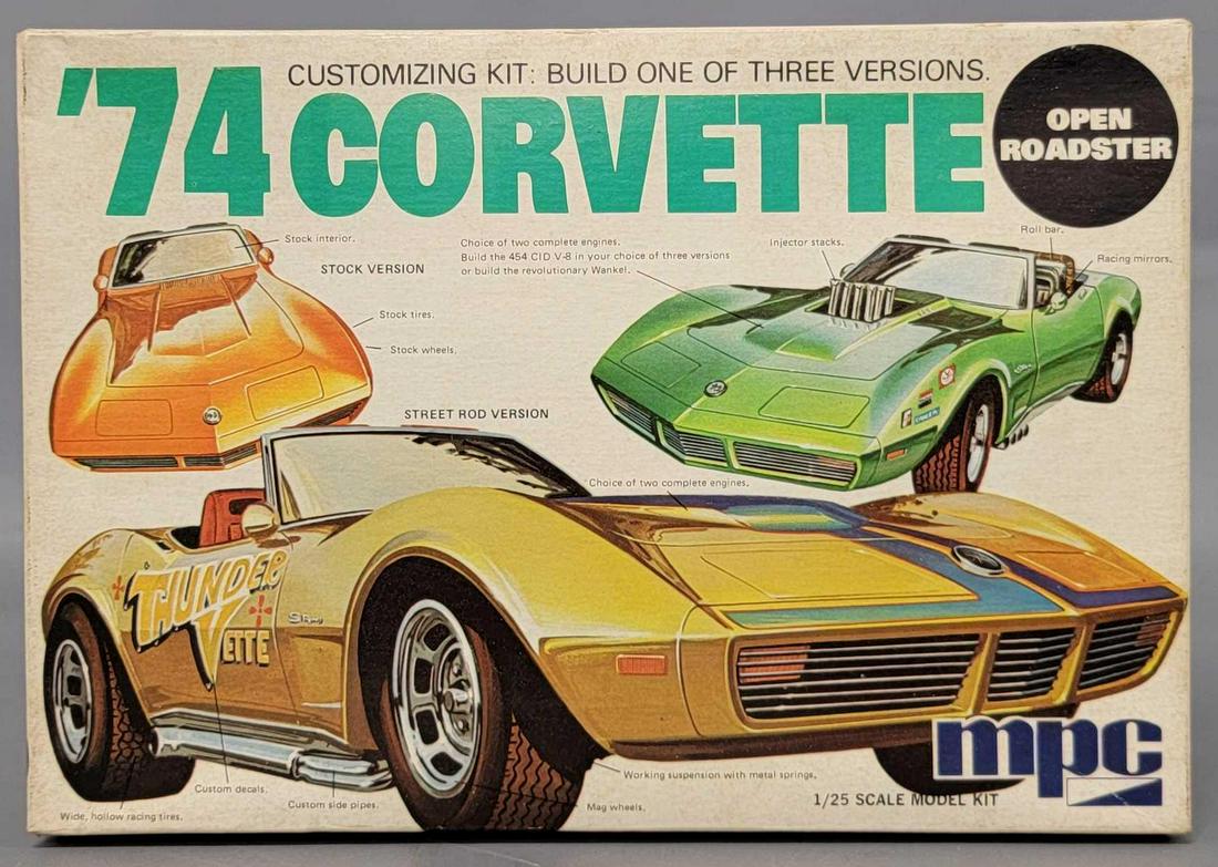 MPC 1/25 scale '74 Corvette open roadster unbuilt in original box (1 of 4)