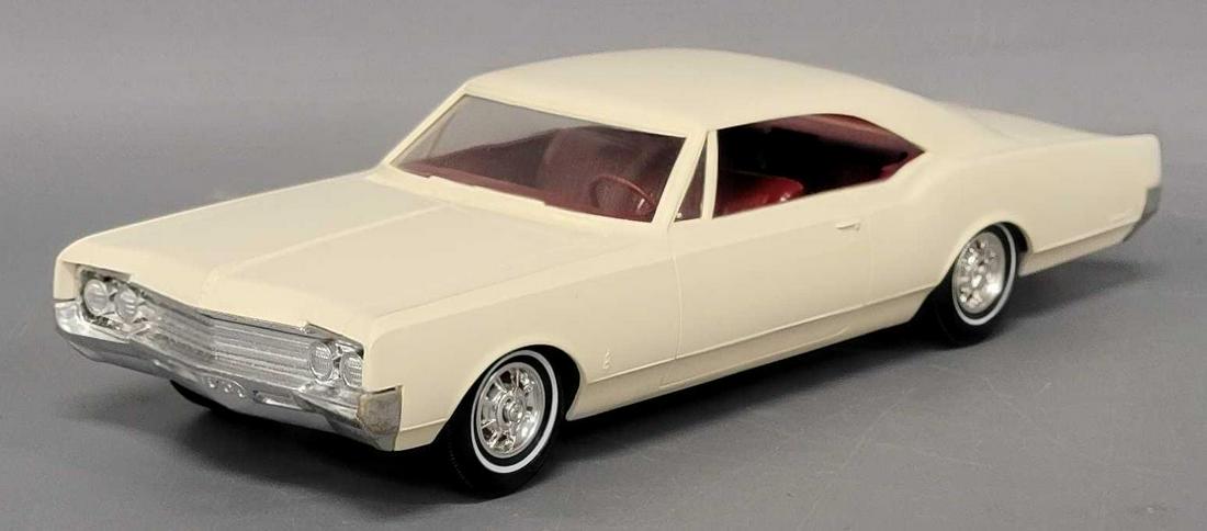 1965 off white Oldsmobile 88 dealer promo coaster car (1 of 7)