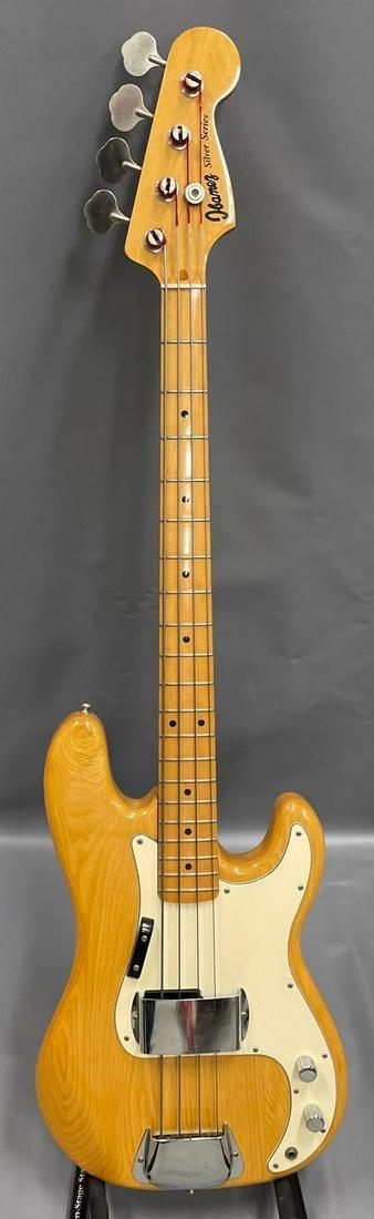 Japan Ibanez silver series bass guitar (1 of 8)