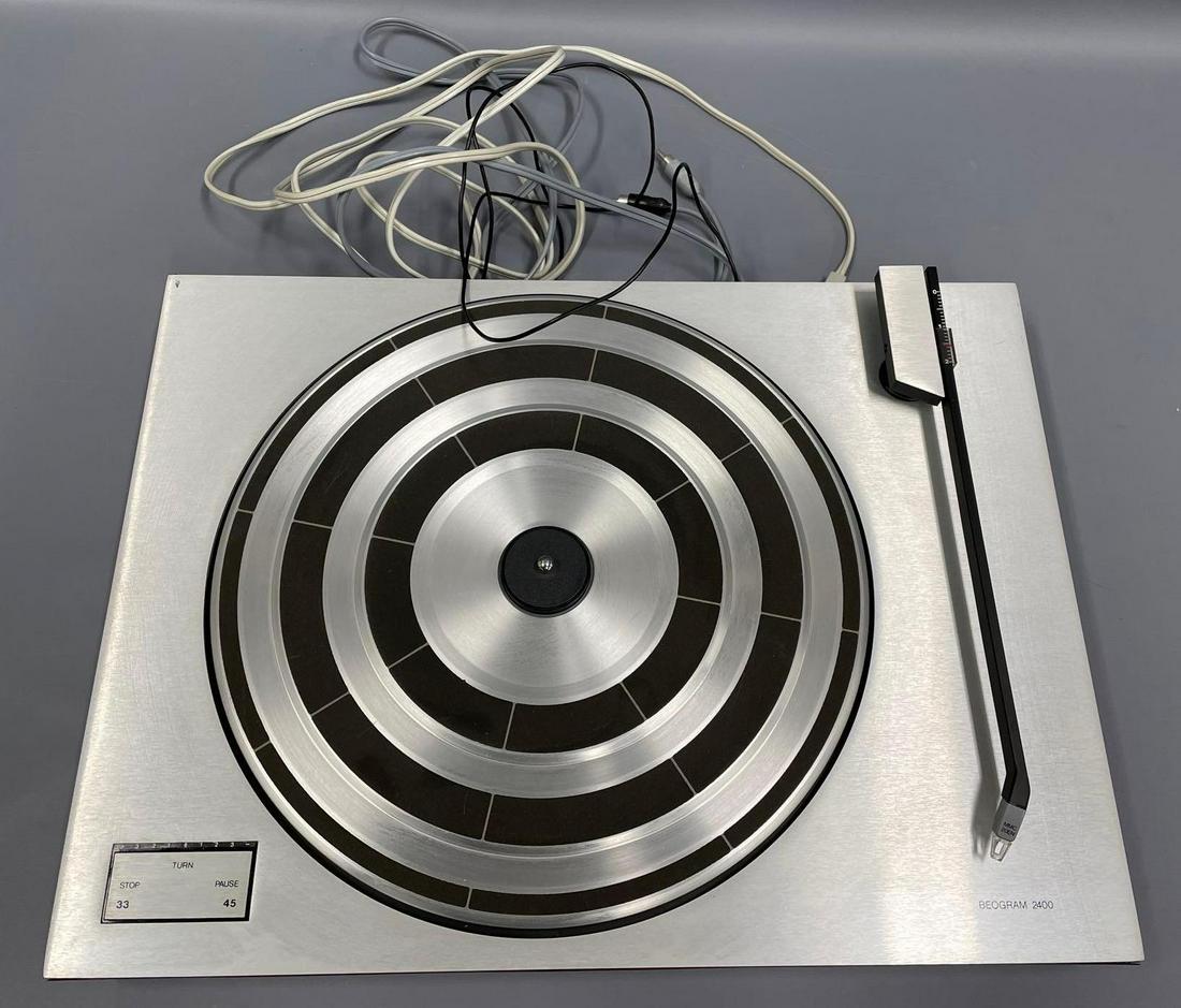 Beograd 2400 turntable (1 of 6)