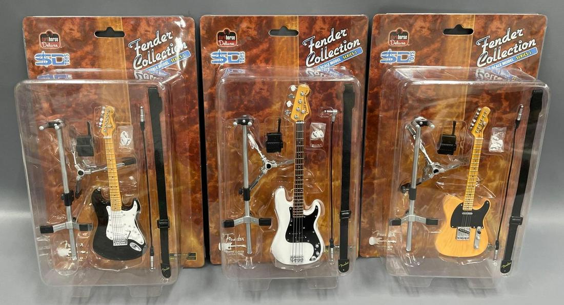 Three 1/6 Scale Dark Horse Deluxe Sd Toys Fender Collection Guitars