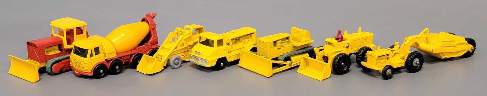 Eight Matchbox Lesney farm and construction vehicles (1 of 5)