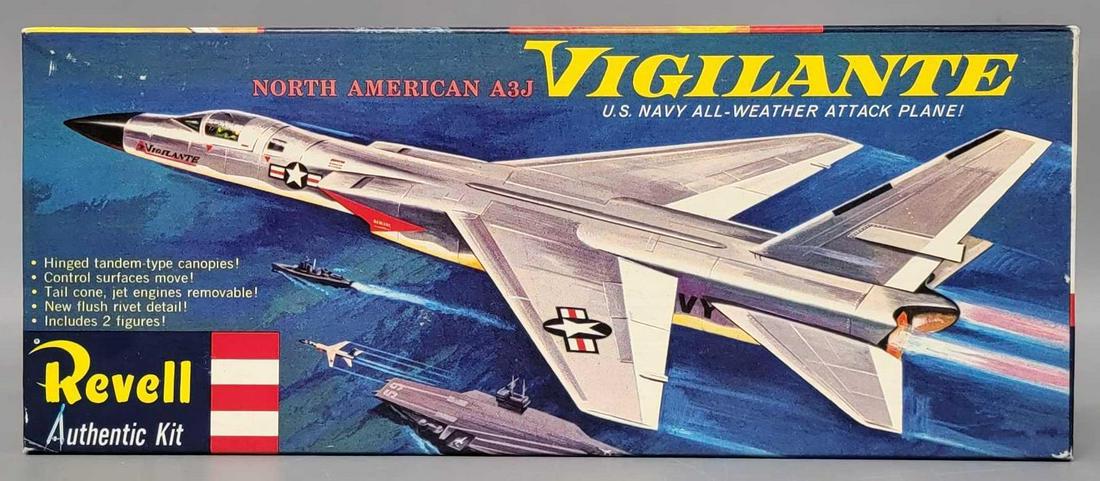 Revell US Navy North American A3J Vigilante model kit in original box (1 of 4)