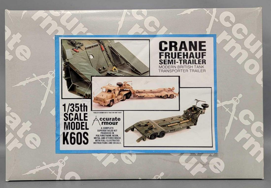 Accurate Armour 1/35 scale model kit K60S Crane Fruehauf Semi-trailer & K95 tractor (1 of 5)