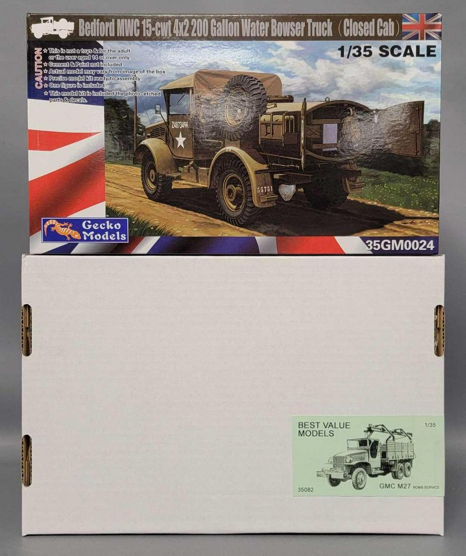 Two 1/35 scale military model kits in original boxes (1 of 3)