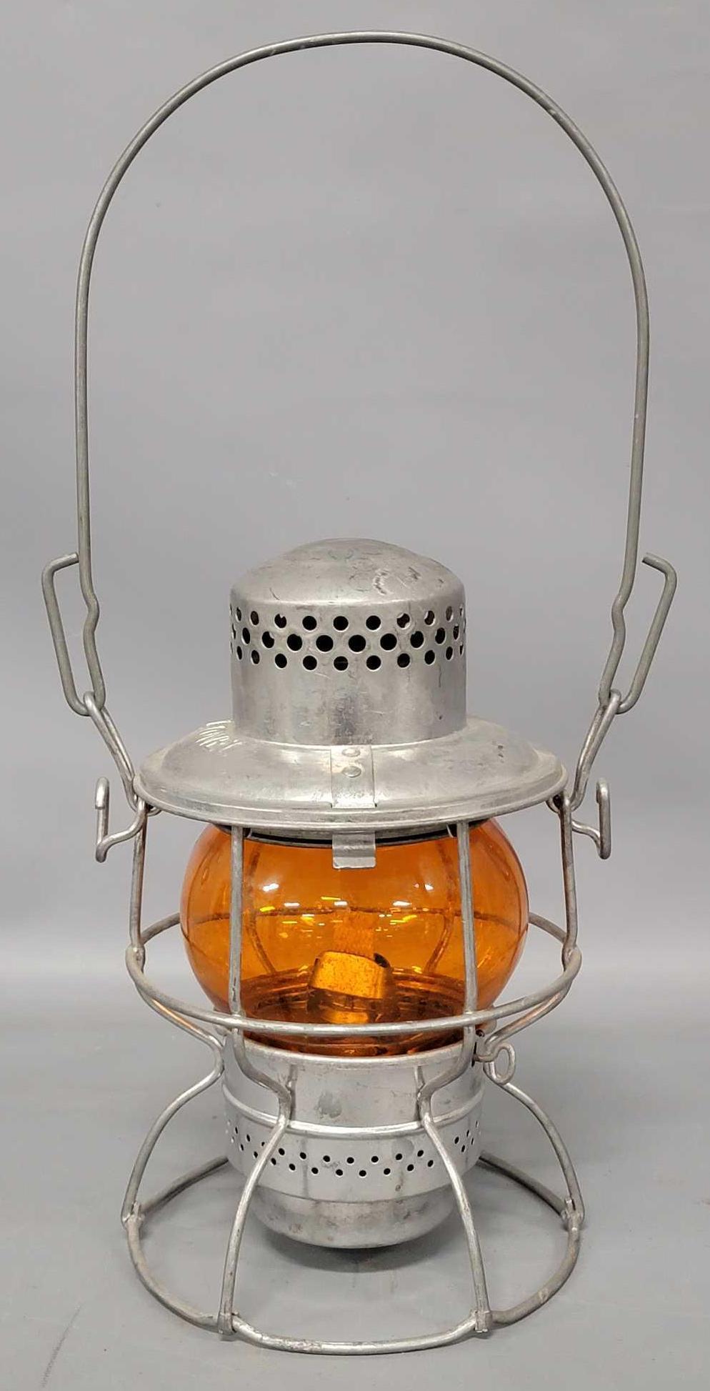 Lionel No. 300 Railroad lantern with amber globe: Lionel No. 300 Railroad lantern with amber globe, lantern is in excellent condition, has an amber glass globe that has no markings on it.