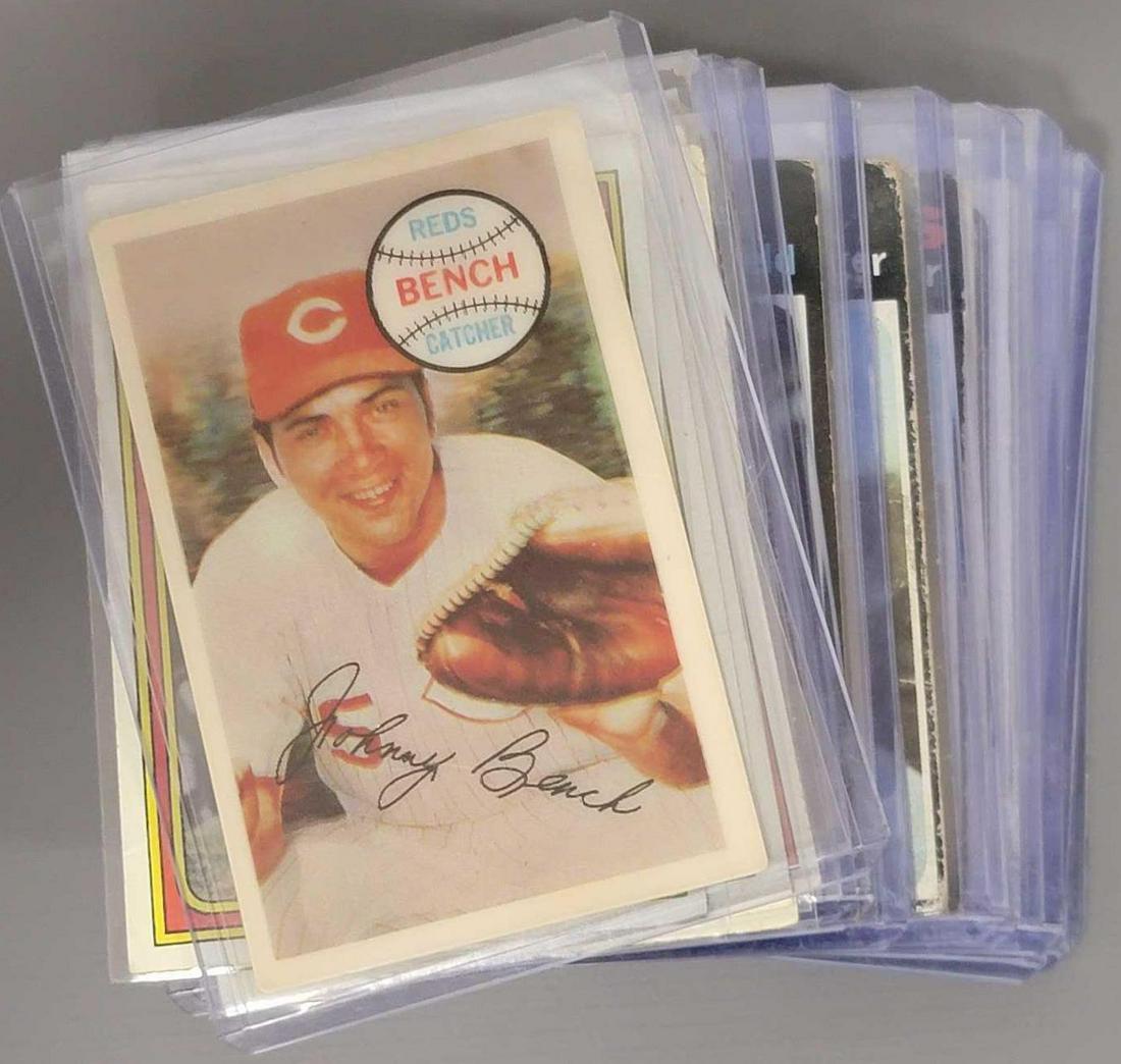 Thirty-three assorted year Topps baseball cards with many stars: Thirty-three assorted year Topps baseball cards with many stars, includes ten 1971 black border cards, featuring Clemente, Rose Ryan and Bob Gibson, fourteen 1973 cards featuring Hank Aaron, Nolan Rya