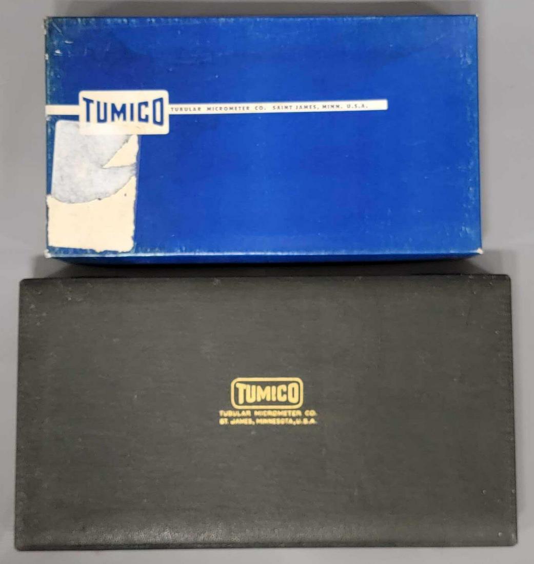 Two vintage Tumico tubular micrometers (1 of 5)