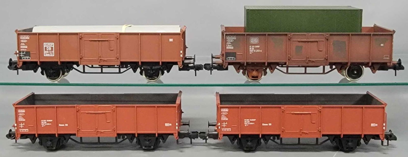 Four Marklin Gauge 1 Gondolas with loads (1 of 8)