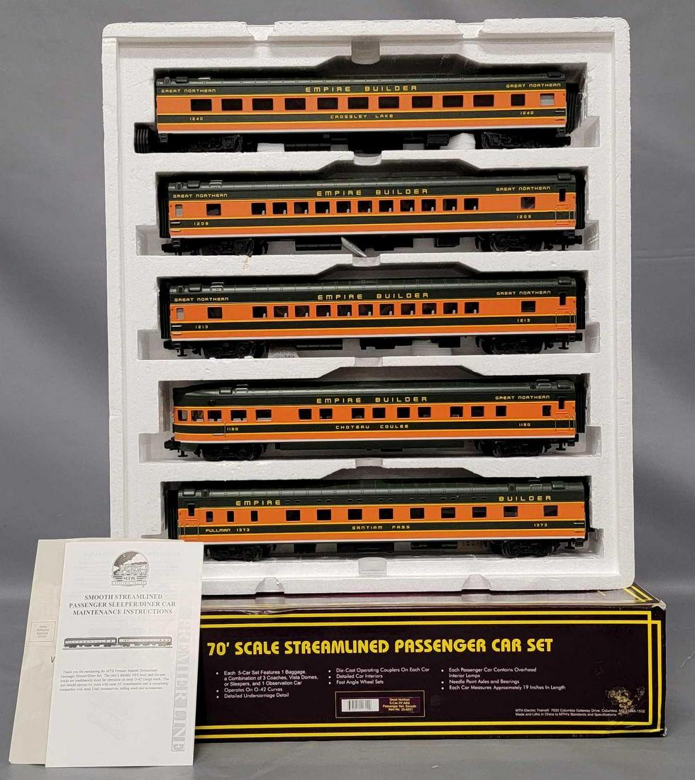 MTH O Gauge Great Northern 5-car 70 foot ABS passenger set in original box (1 of 10)