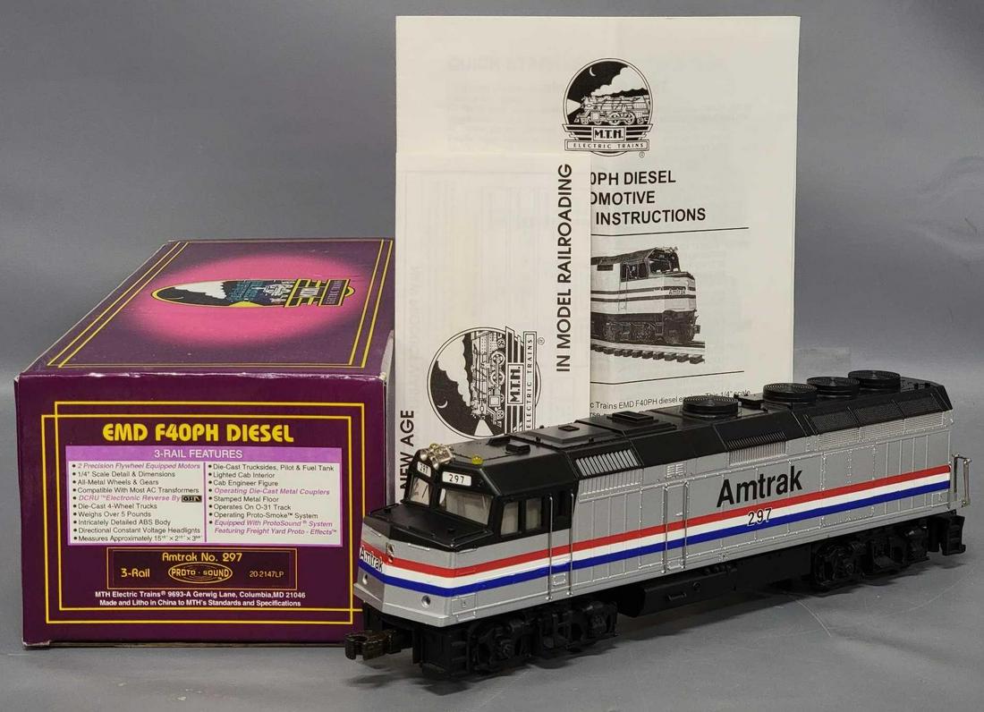 MTH O Gauge EMD F40ph Diesel Amtrak No. 297 3-rail locomotive in original box (1 of 10)