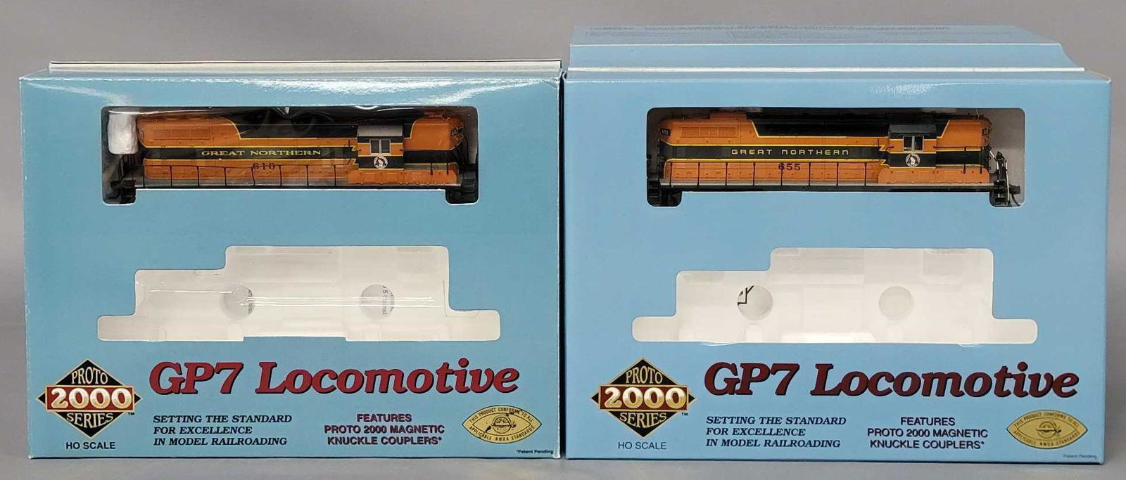 Two Proto 2000 HO Great Northern GP7 locomotives in original boxes (1 of 5)