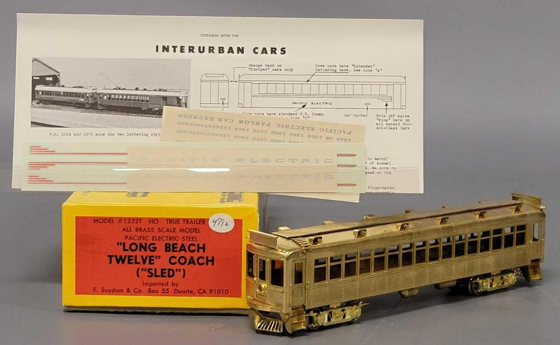 Suydam HO brass Pacific electric steel Long Beach twelve coach in original box: Suydam HO brass Pacific electric steel Long Beach twelve coach in original box, excellent C8-9 unrun, has decal sheets and trim, comes in an excellent original box.