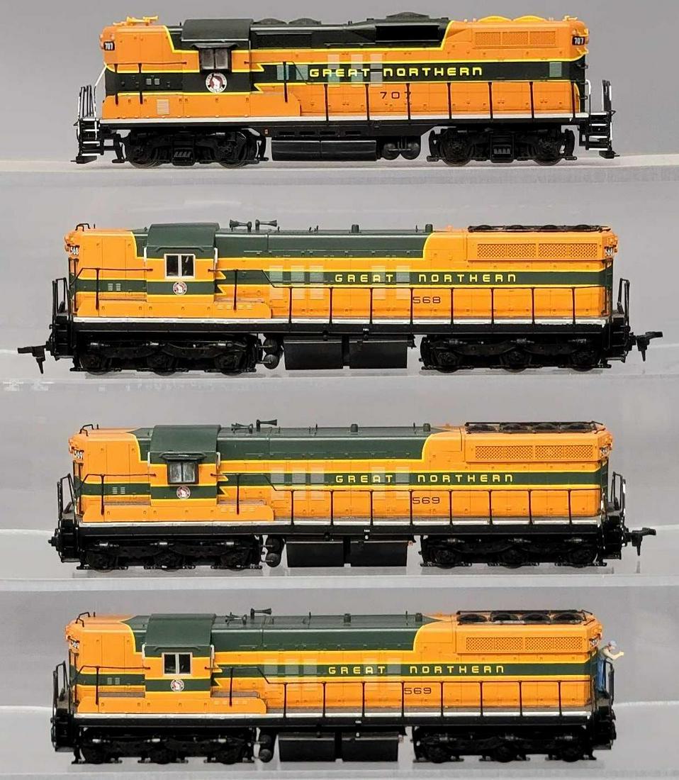 Four Life Like HO Great Northern GP7 diesel locomotives (1 of 6)