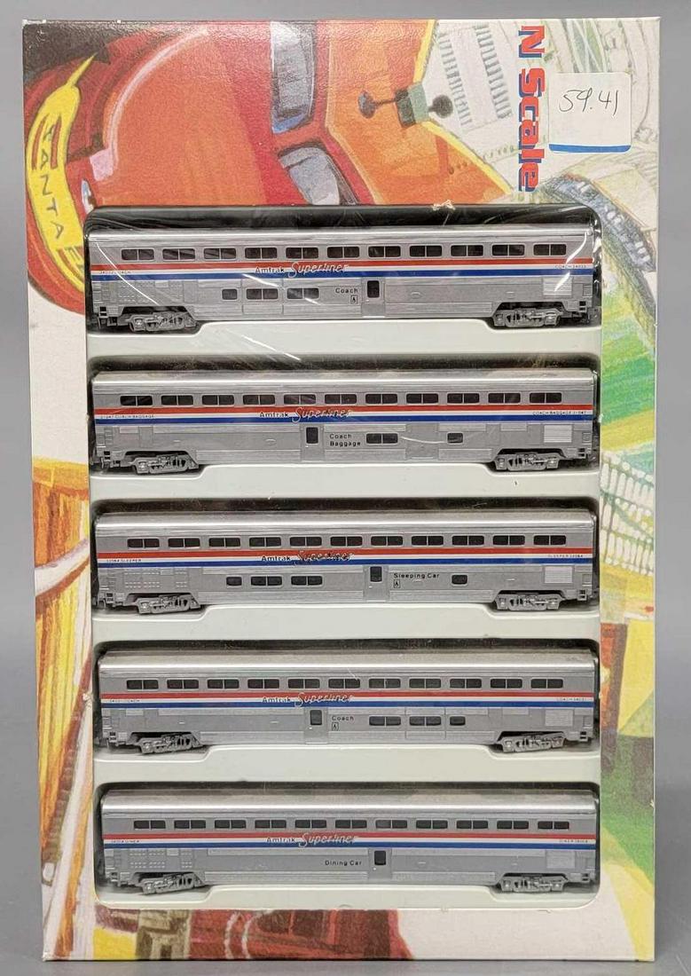 Con-Cor N scale Amtrak phase 4 Superliner 5 car set in original box (1 of 4)