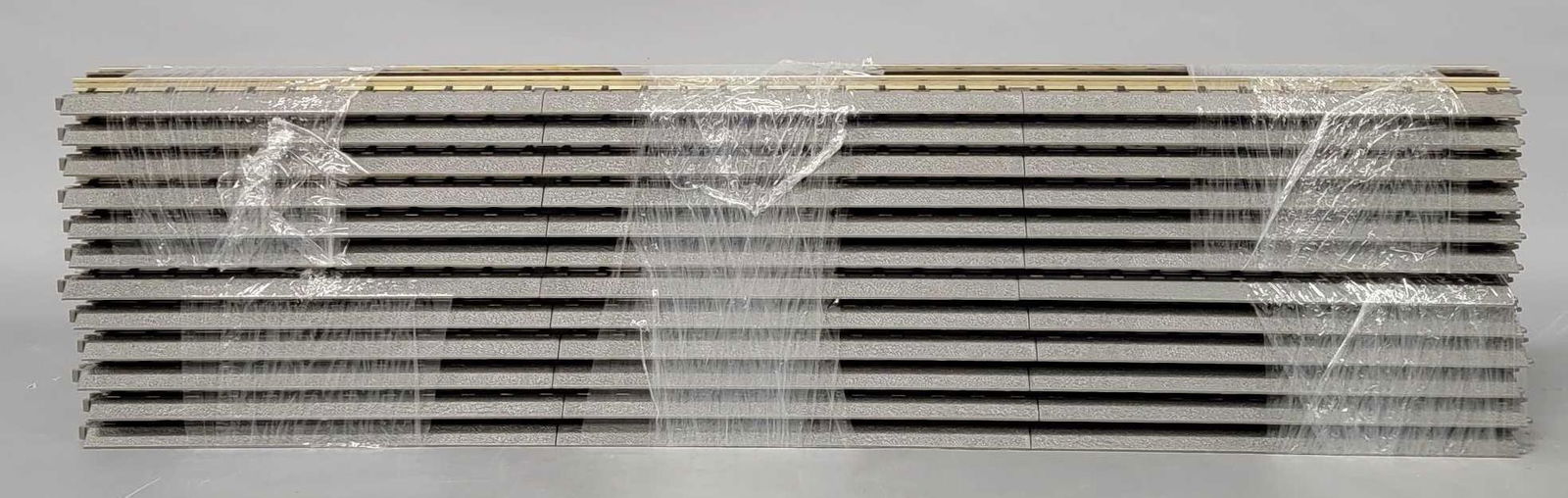 Twelve MTH Realtrax O scale 30 inch straight track pieces (1 of 2)