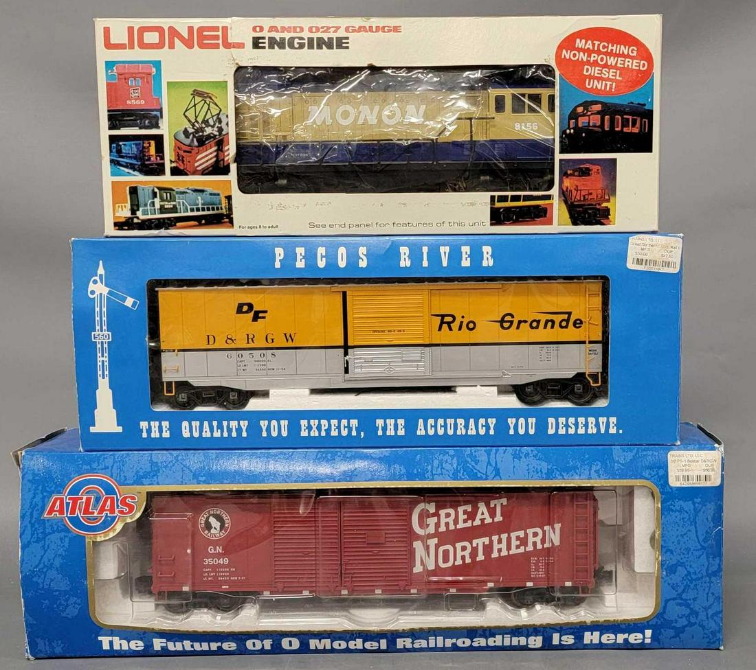 Three assorted maker O scale train cars in original boxes (1 of 13)