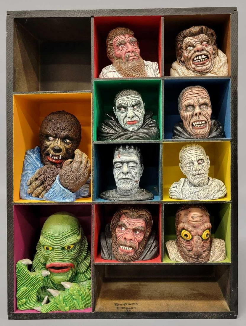 Incredible pro-painted Dimensional Designs Hollywood Masks shadow box (1 of 13)