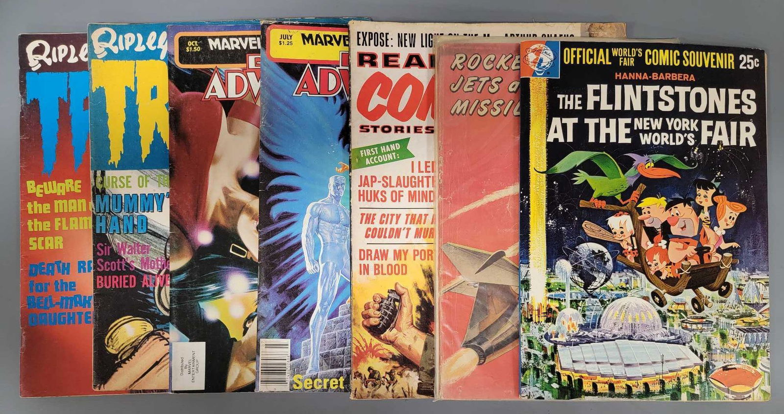 Seven assorted magazines and comics (1 of 3)