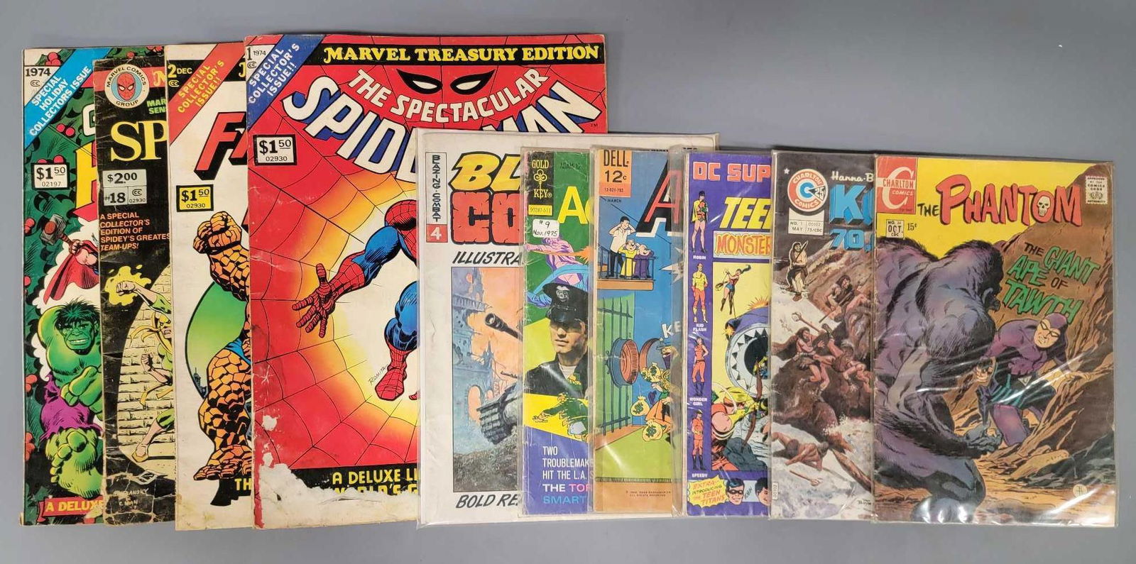 Ten assorted comics (1 of 5)