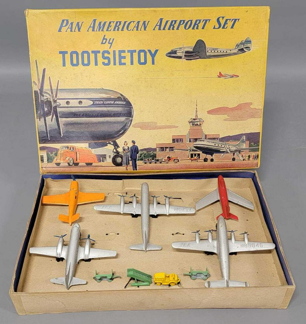 Vintage 1955 TOOTSIETOY 6500 Pan American Airways airport set with original box (1 of 9)